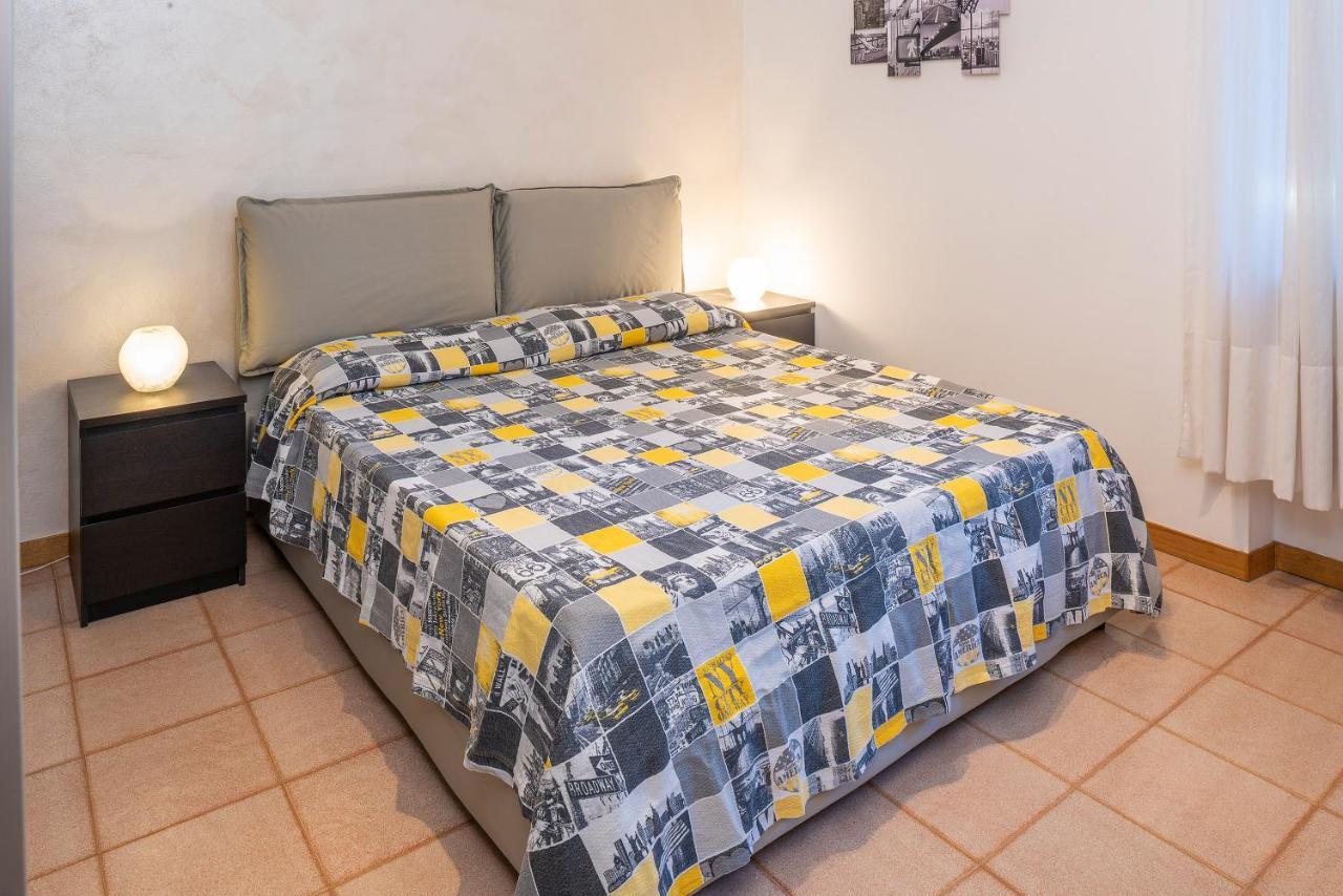 Casa Davide Apartamento Bardolino Exterior foto